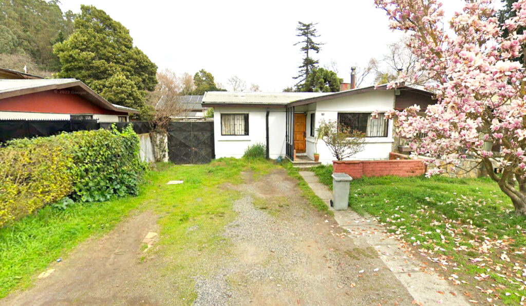 Casa en Villa San Pedro, a pasos de la Laguna Grande